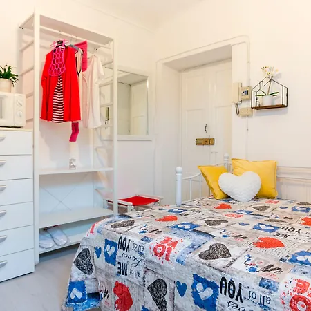 Commenda White * 밀라노