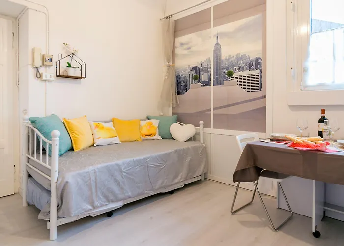 Commenda White Apartment Mailand