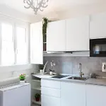 Διαμέρισμα Commenda White *